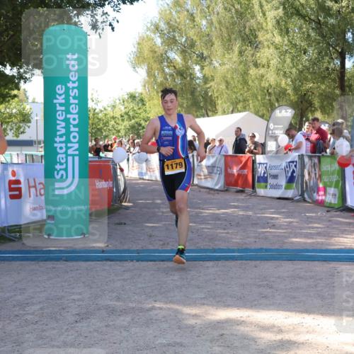 07.09.2025 - 19. Norderstedt Triathlon Zöllner http://msf.ph/oto/8776257 07.09.2025 11:58:13 Ziel 1179, 1186, 1211 meine-sportfotos.de