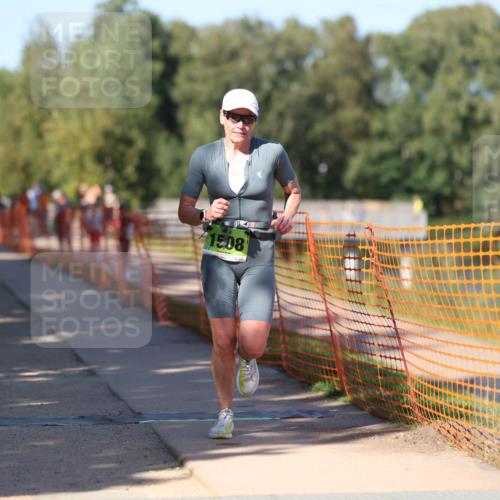 07.09.2025 - 19. Norderstedt Triathlon Michael Strokosch http://msf.ph/oto/8776316 07.09.2025 15:48:00 Laufen 888, 1507, 1508 meine-sportfotos.de