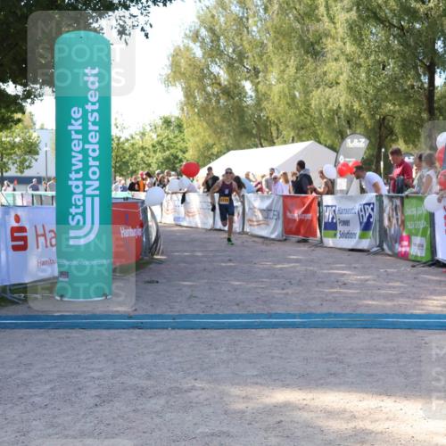 07.09.2025 - 19. Norderstedt Triathlon Zöllner http://msf.ph/oto/8776322 07.09.2025 11:58:48 Ziel 1172 meine-sportfotos.de
