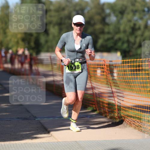 07.09.2025 - 19. Norderstedt Triathlon Michael Strokosch http://msf.ph/oto/8776325 07.09.2025 15:48:00 Laufen 888, 1507, 1508 meine-sportfotos.de