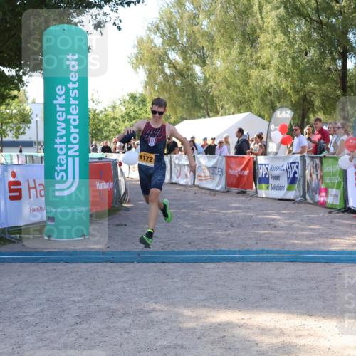 07.09.2025 - 19. Norderstedt Triathlon Zöllner http://msf.ph/oto/8776356 07.09.2025 11:58:51 Ziel 1172 meine-sportfotos.de