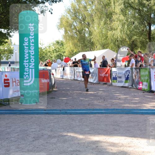 07.09.2025 - 19. Norderstedt Triathlon Zöllner http://msf.ph/oto/8776361 07.09.2025 11:59:37 Ziel 760 meine-sportfotos.de