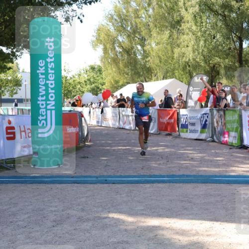 07.09.2025 - 19. Norderstedt Triathlon Zöllner http://msf.ph/oto/8776366 07.09.2025 11:59:38 Ziel 760 meine-sportfotos.de