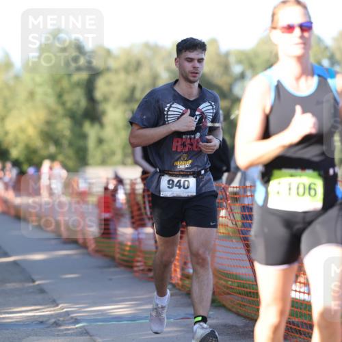 07.09.2025 - 19. Norderstedt Triathlon Michael Strokosch http://msf.ph/oto/8776367 07.09.2025 16:46:57 Laufen 940, 1069, 1106, 1580 meine-sportfotos.de