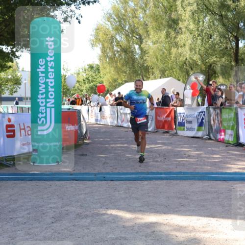 07.09.2025 - 19. Norderstedt Triathlon Zöllner http://msf.ph/oto/8776374 07.09.2025 11:59:39 Ziel 760 meine-sportfotos.de
