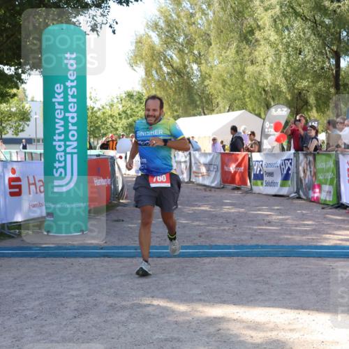 07.09.2025 - 19. Norderstedt Triathlon Zöllner http://msf.ph/oto/8776392 07.09.2025 11:59:40 Ziel 760 meine-sportfotos.de