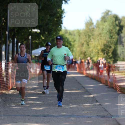 07.09.2025 - 19. Norderstedt Triathlon Michael Strokosch http://msf.ph/oto/8776398 07.09.2025 15:48:07 Laufen 365, 452, 905, 1507 meine-sportfotos.de