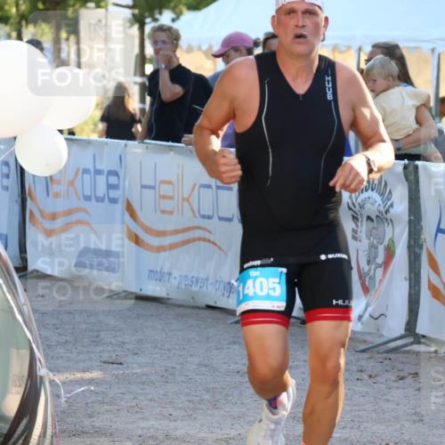 07.09.2025 - 19. Norderstedt Triathlon Zöllner http://msf.ph/oto/8776427 07.09.2025 17:08:29 Ziel 1405 meine-sportfotos.de