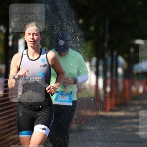 07.09.2025 - 19. Norderstedt Triathlon Michael Strokosch http://msf.ph/oto/8776435 07.09.2025 15:48:10 Laufen 365, 452, 905, 1511 meine-sportfotos.de