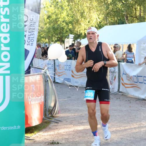 07.09.2025 - 19. Norderstedt Triathlon Zöllner http://msf.ph/oto/8776439 07.09.2025 17:08:30 Ziel 1405 meine-sportfotos.de