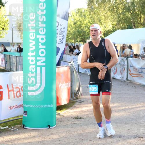 07.09.2025 - 19. Norderstedt Triathlon Zöllner http://msf.ph/oto/8776451 07.09.2025 17:08:31 Ziel 1405 meine-sportfotos.de