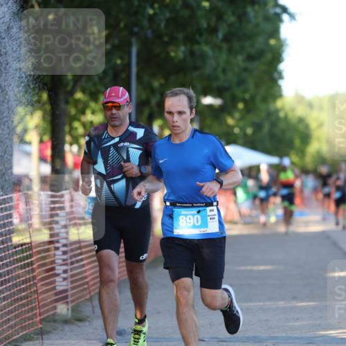07.09.2025 - 19. Norderstedt Triathlon Michael Strokosch http://msf.ph/oto/8776461 07.09.2025 16:47:43 Laufen 409, 890, 1623 meine-sportfotos.de