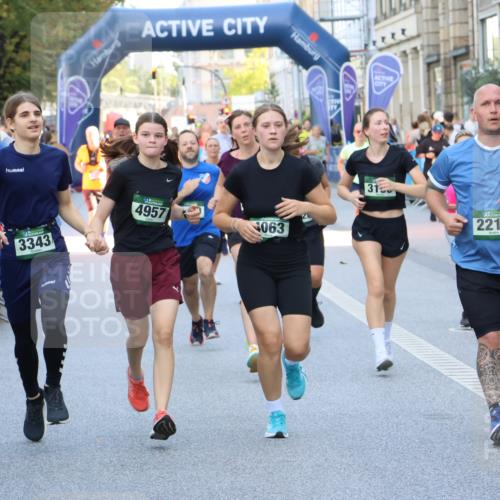 07.09.2025 - BARMER Alsterlauf Strokosch-Dieckow http://msf.ph/oto/8776464 07.09.2025 10:07:31 Ziel 2292, 2315, 2965, 3063, 3244, 3473, 3797, 3837, 3844, 4124, 4256, 4610, 4771, 4860, 5173, 5190, 5212, 5315, 5402, 5475, 5520, 5935, 5939, 6100, 6146, 6167, 6219, 6343 meine-sportfotos.de