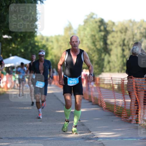 07.09.2025 - 19. Norderstedt Triathlon Michael Strokosch http://msf.ph/oto/8776487 07.09.2025 16:48:00 Laufen 396, 889, 910, 932, 1074, 1427 meine-sportfotos.de