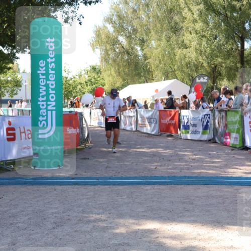07.09.2025 - 19. Norderstedt Triathlon Zöllner http://msf.ph/oto/8776488 07.09.2025 12:01:18 Ziel 284, 1152 meine-sportfotos.de
