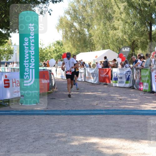 07.09.2025 - 19. Norderstedt Triathlon Zöllner http://msf.ph/oto/8776491 07.09.2025 12:01:18 Ziel 284, 1152 meine-sportfotos.de
