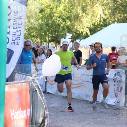 07.09.2025 - 19. Norderstedt Triathlon Zöllner http://msf.ph/oto/8776492 07.09.2025 17:09:03 Ziel 947 meine-sportfotos.de
