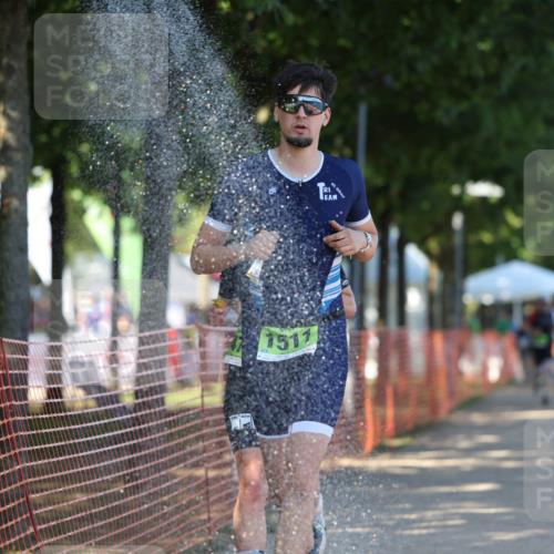07.09.2025 - 19. Norderstedt Triathlon Michael Strokosch http://msf.ph/oto/8776494 07.09.2025 15:48:18 Laufen 472, 1511 meine-sportfotos.de