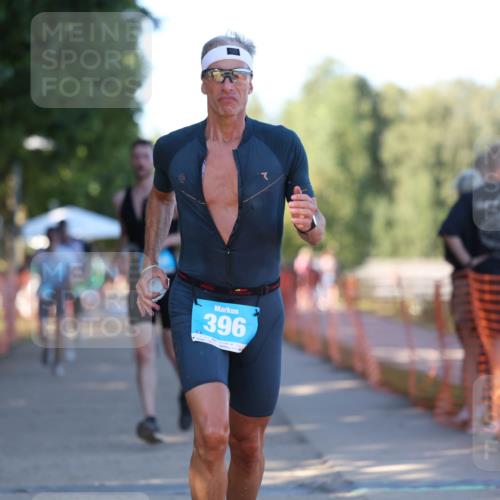 07.09.2025 - 19. Norderstedt Triathlon Michael Strokosch http://msf.ph/oto/8776519 07.09.2025 16:48:04 Laufen 396, 889, 903, 910, 947, 1074, 1618 meine-sportfotos.de