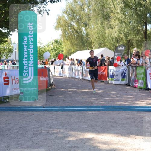 07.09.2025 - 19. Norderstedt Triathlon Zöllner http://msf.ph/oto/8776522 07.09.2025 12:01:31 Ziel 1156 meine-sportfotos.de