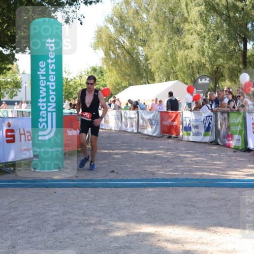 07.09.2025 - 19. Norderstedt Triathlon Zöllner http://msf.ph/oto/8776607 07.09.2025 12:02:03 Ziel 774, 1178 meine-sportfotos.de
