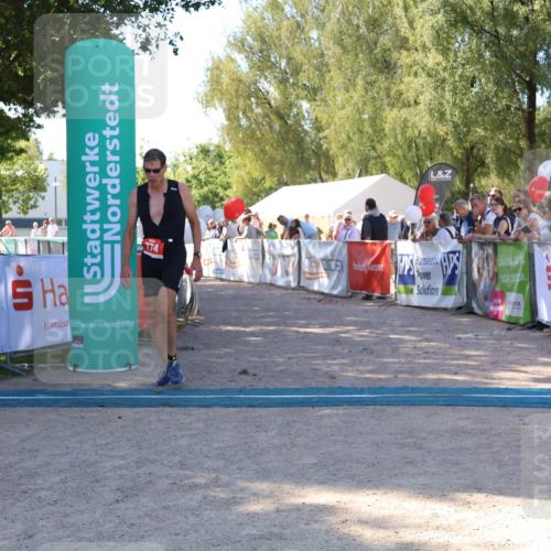 07.09.2025 - 19. Norderstedt Triathlon Zöllner http://msf.ph/oto/8776613 07.09.2025 12:02:03 Ziel 774, 1178 meine-sportfotos.de