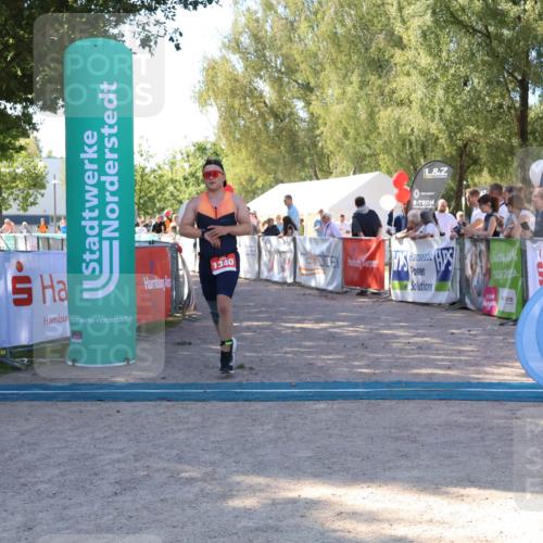 07.09.2025 - 19. Norderstedt Triathlon Zöllner http://msf.ph/oto/8776631 07.09.2025 12:02:55 Ziel 1340 meine-sportfotos.de