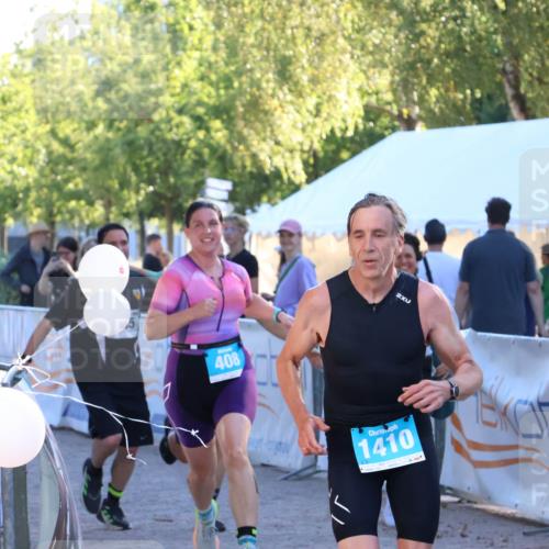 07.09.2025 - 19. Norderstedt Triathlon Zöllner http://msf.ph/oto/8776632 07.09.2025 17:11:03 Ziel 408, 945, 1410 meine-sportfotos.de
