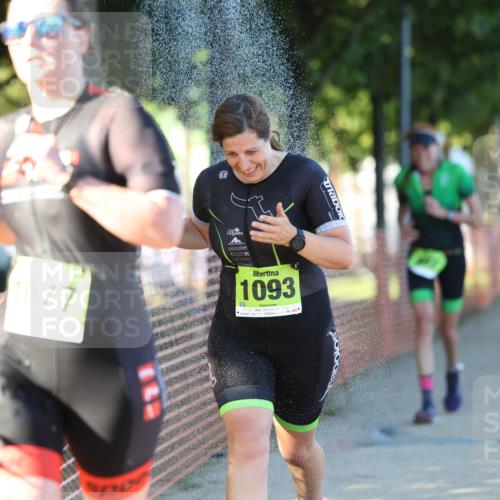 07.09.2025 - 19. Norderstedt Triathlon Michael Strokosch http://msf.ph/oto/8776652 07.09.2025 16:48:25 Laufen 414, 918, 1077, 1093, 1613 meine-sportfotos.de
