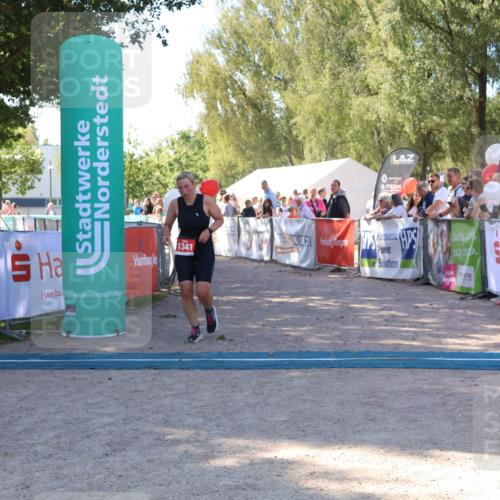 07.09.2025 - 19. Norderstedt Triathlon Zöllner http://msf.ph/oto/8776684 07.09.2025 12:03:09 Ziel 1194, 1207, 1341 meine-sportfotos.de