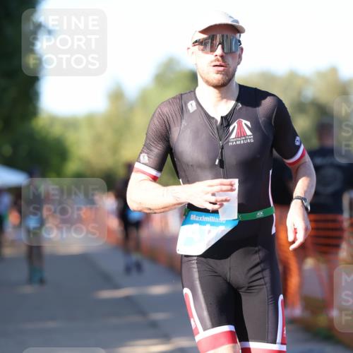 07.09.2025 - 19. Norderstedt Triathlon Michael Strokosch http://msf.ph/oto/8776694 07.09.2025 16:48:31 Laufen 414, 886, 918, 1455, 1575 meine-sportfotos.de