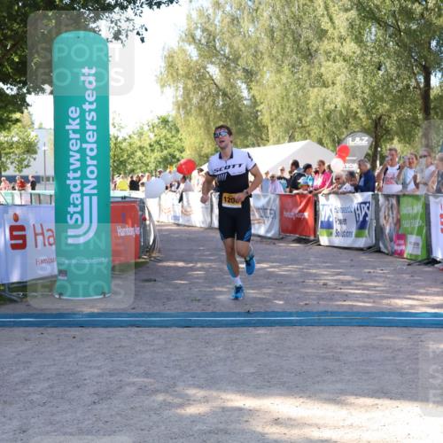 07.09.2025 - 19. Norderstedt Triathlon Zöllner http://msf.ph/oto/8776733 07.09.2025 12:03:38 Ziel 1206 meine-sportfotos.de