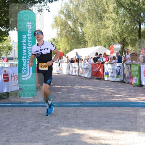 07.09.2025 - 19. Norderstedt Triathlon Zöllner http://msf.ph/oto/8776745 07.09.2025 12:03:39 Ziel 1206 meine-sportfotos.de
