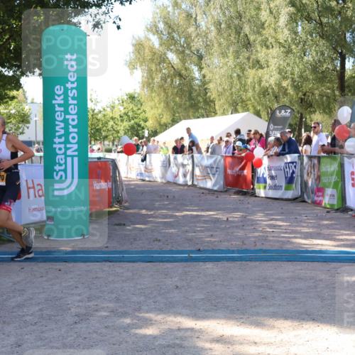 07.09.2025 - 19. Norderstedt Triathlon Zöllner http://msf.ph/oto/8776793 07.09.2025 12:04:09 Ziel 1170 meine-sportfotos.de