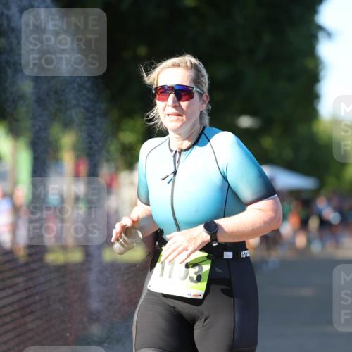 07.09.2025 - 19. Norderstedt Triathlon Michael Strokosch http://msf.ph/oto/8776796 07.09.2025 16:48:44 Laufen 923, 938, 1103, 1444, 1589 meine-sportfotos.de