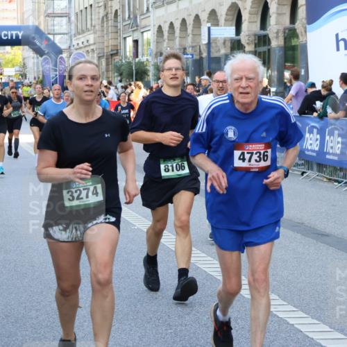 07.09.2025 - BARMER Alsterlauf Strokosch-Dieckow http://msf.ph/oto/8776813 07.09.2025 10:07:28 Ziel 2292, 2315, 2372, 2965, 3063, 3244, 3473, 3797, 3837, 4124, 4256, 4610, 4771, 4860, 5173, 5190, 5212, 5315, 5402, 5475, 5520, 5935, 5939, 6146, 6219, 6343 meine-sportfotos.de