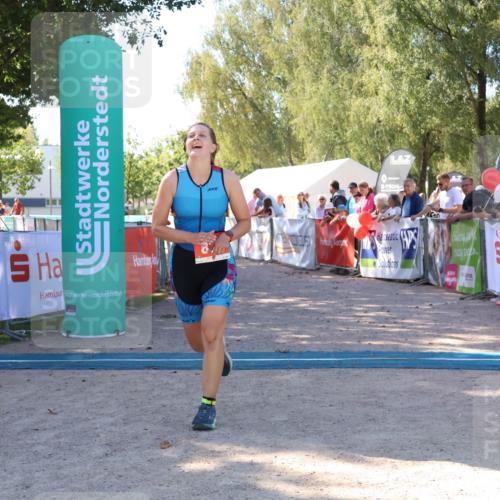 07.09.2025 - 19. Norderstedt Triathlon Zöllner http://msf.ph/oto/8776854 07.09.2025 12:05:47 Ziel 834 meine-sportfotos.de