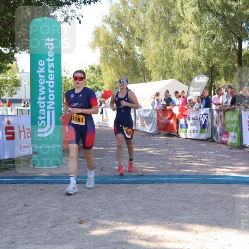 07.09.2025 - 19. Norderstedt Triathlon Zöllner http://msf.ph/oto/8776875 07.09.2025 12:05:57 Ziel 1181, 1193 meine-sportfotos.de