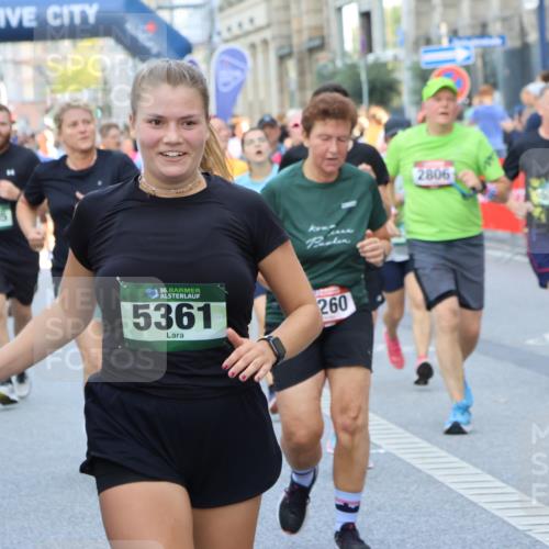 07.09.2025 - BARMER Alsterlauf Strokosch-Dieckow http://msf.ph/oto/8776890 07.09.2025 10:07:21 Ziel 2292, 2315, 2372, 2520, 2755, 2893, 2965, 3063, 3837, 3864, 3976, 4110, 4610, 4771, 4860, 5173, 5212, 5315, 5402, 5475, 5524, 5593, 5854, 5935, 5939, 6140, 6141, 6146, 6219, 6343, 8282 meine-sportfotos.de