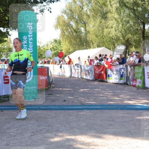 07.09.2025 - 19. Norderstedt Triathlon Zöllner http://msf.ph/oto/8776935 07.09.2025 12:07:22 Ziel 771 meine-sportfotos.de