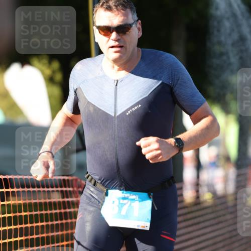07.09.2025 - 19. Norderstedt Triathlon Michael Strokosch http://msf.ph/oto/8776996 07.09.2025 16:49:20 Laufen 371, 1442, 1556 meine-sportfotos.de