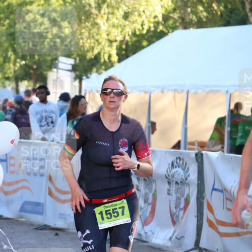 07.09.2025 - 19. Norderstedt Triathlon Zöllner http://msf.ph/oto/8777005 07.09.2025 17:12:41 Ziel 883, 1557 meine-sportfotos.de