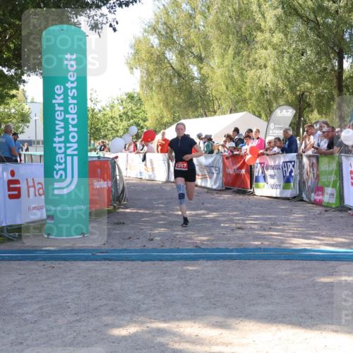 07.09.2025 - 19. Norderstedt Triathlon Zöllner http://msf.ph/oto/8777012 07.09.2025 12:08:17 Ziel 1257 meine-sportfotos.de