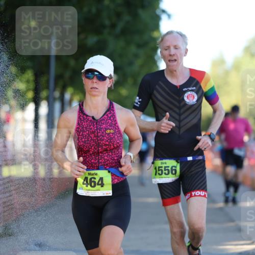 07.09.2025 - 19. Norderstedt Triathlon Michael Strokosch http://msf.ph/oto/8777035 07.09.2025 16:49:27 Laufen 425, 878, 950, 1556 meine-sportfotos.de