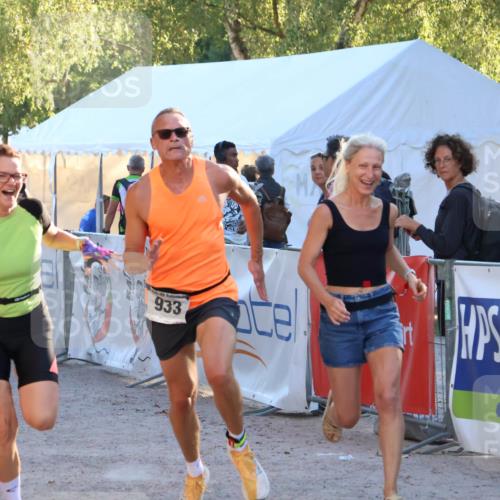 07.09.2025 - 19. Norderstedt Triathlon Zöllner http://msf.ph/oto/8777057 07.09.2025 17:12:48 Ziel 883, 933, 1557 meine-sportfotos.de