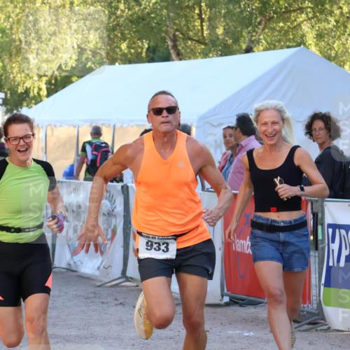 07.09.2025 - 19. Norderstedt Triathlon Zöllner http://msf.ph/oto/8777062 07.09.2025 17:12:49 Ziel 933, 1557 meine-sportfotos.de