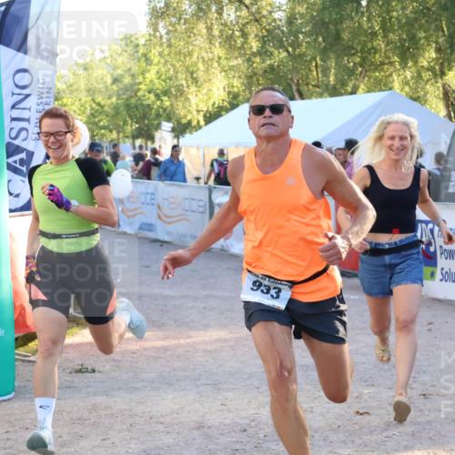 07.09.2025 - 19. Norderstedt Triathlon Zöllner http://msf.ph/oto/8777083 07.09.2025 17:12:50 Ziel 933 meine-sportfotos.de