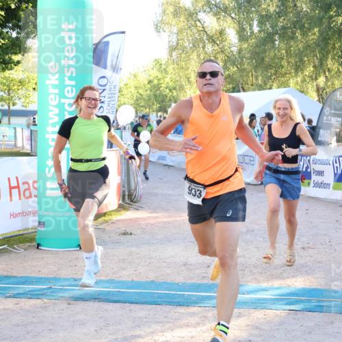 07.09.2025 - 19. Norderstedt Triathlon Zöllner http://msf.ph/oto/8777090 07.09.2025 17:12:50 Ziel 933 meine-sportfotos.de