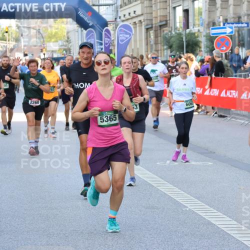 07.09.2025 - BARMER Alsterlauf Strokosch-Dieckow http://msf.ph/oto/8777100 07.09.2025 10:07:16 Ziel 2233, 2315, 2353, 2372, 2520, 2662, 2755, 2893, 2939, 2965, 3063, 3265, 3837, 3864, 3976, 4110, 4859, 4860, 5173, 5212, 5315, 5402, 5475, 5524, 5593, 5854, 5935, 5939, 6140, 6141, 6146, 6219, 6343, 8282 meine-sportfotos.de