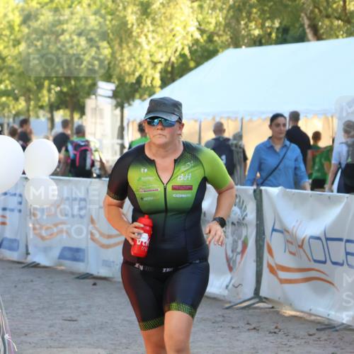 07.09.2025 - 19. Norderstedt Triathlon Zöllner http://msf.ph/oto/8777114 07.09.2025 17:12:54 Ziel 454, 933 meine-sportfotos.de